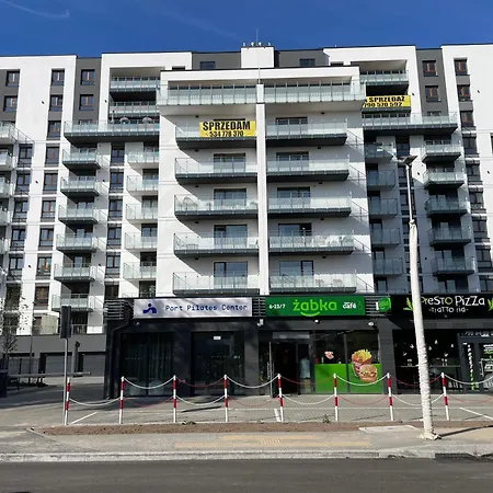 Okopowa 208 Z Garazem Apartmán